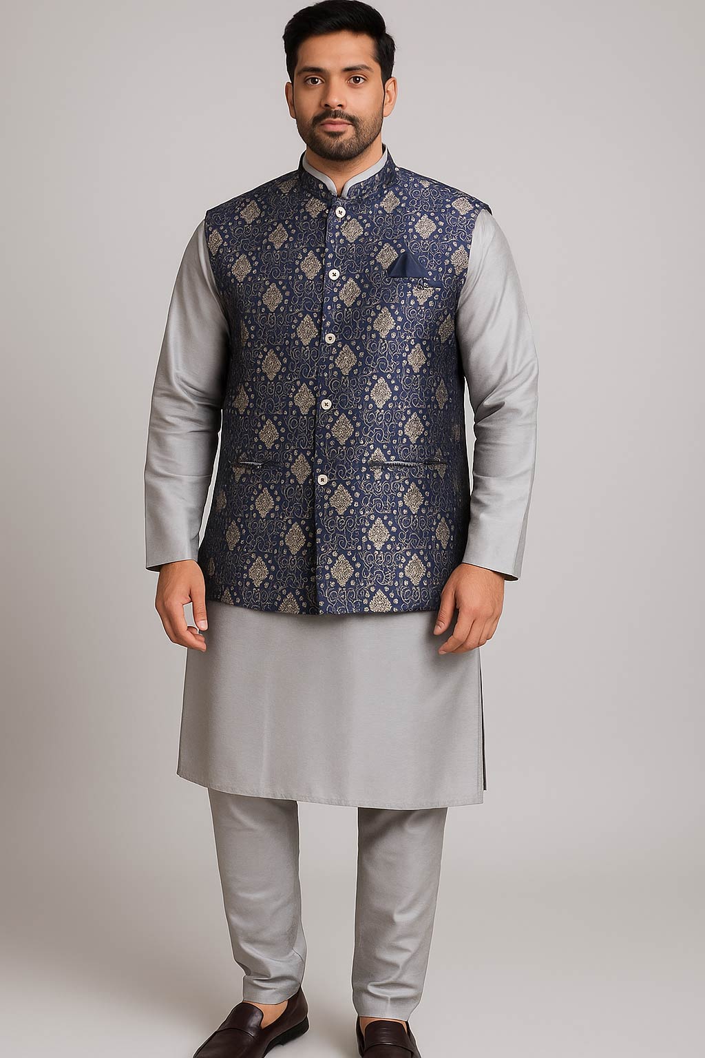 Amazing Gray Kurta pyjama set with jacket