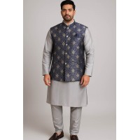 Amazing Gray Kurta pyjama set with jacket