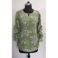 Green garden printed top