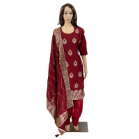 Alluring Maroon Punjabi suit