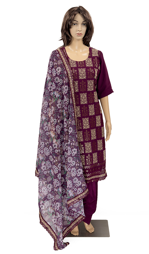 Alluring Purple Punjabi suit