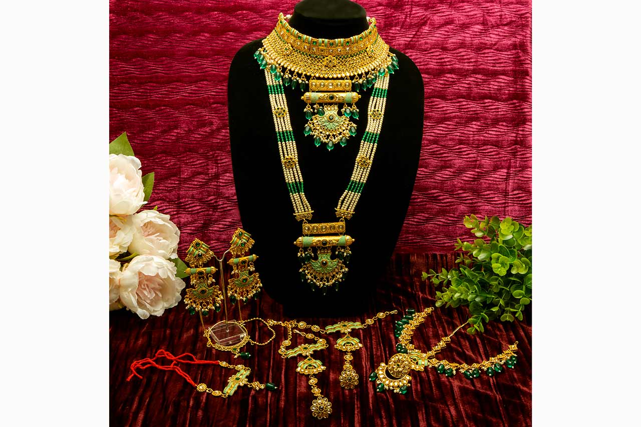 Green Pattern Kundan Bridal Set