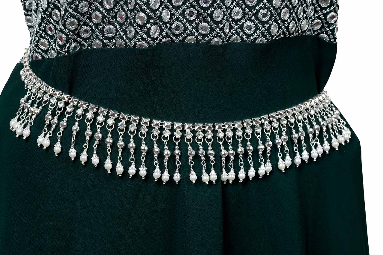Kamarband with tassels