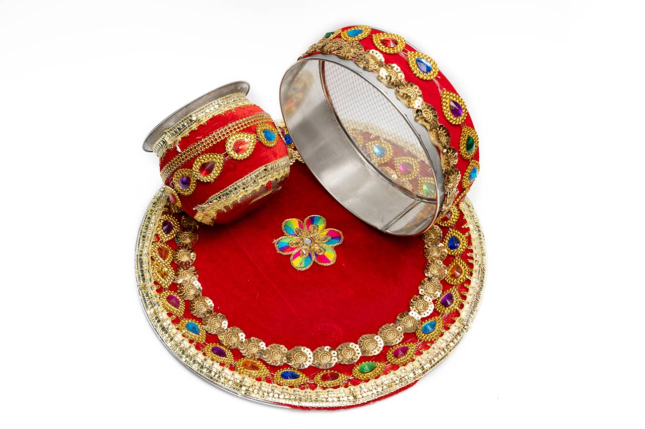Stunning Pattern Karwa Thali