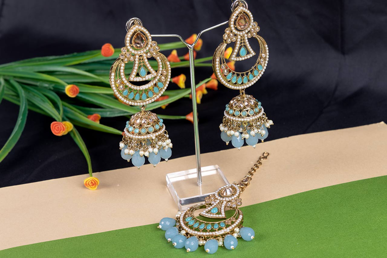 Astonishing Tikka Earring Set (2 colours)