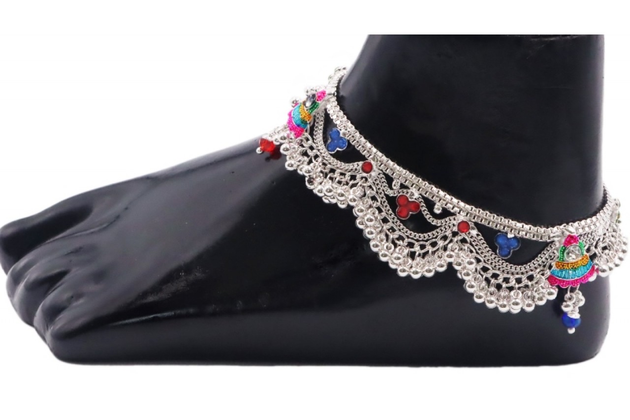 Rich look bridal Silver Anklets 
