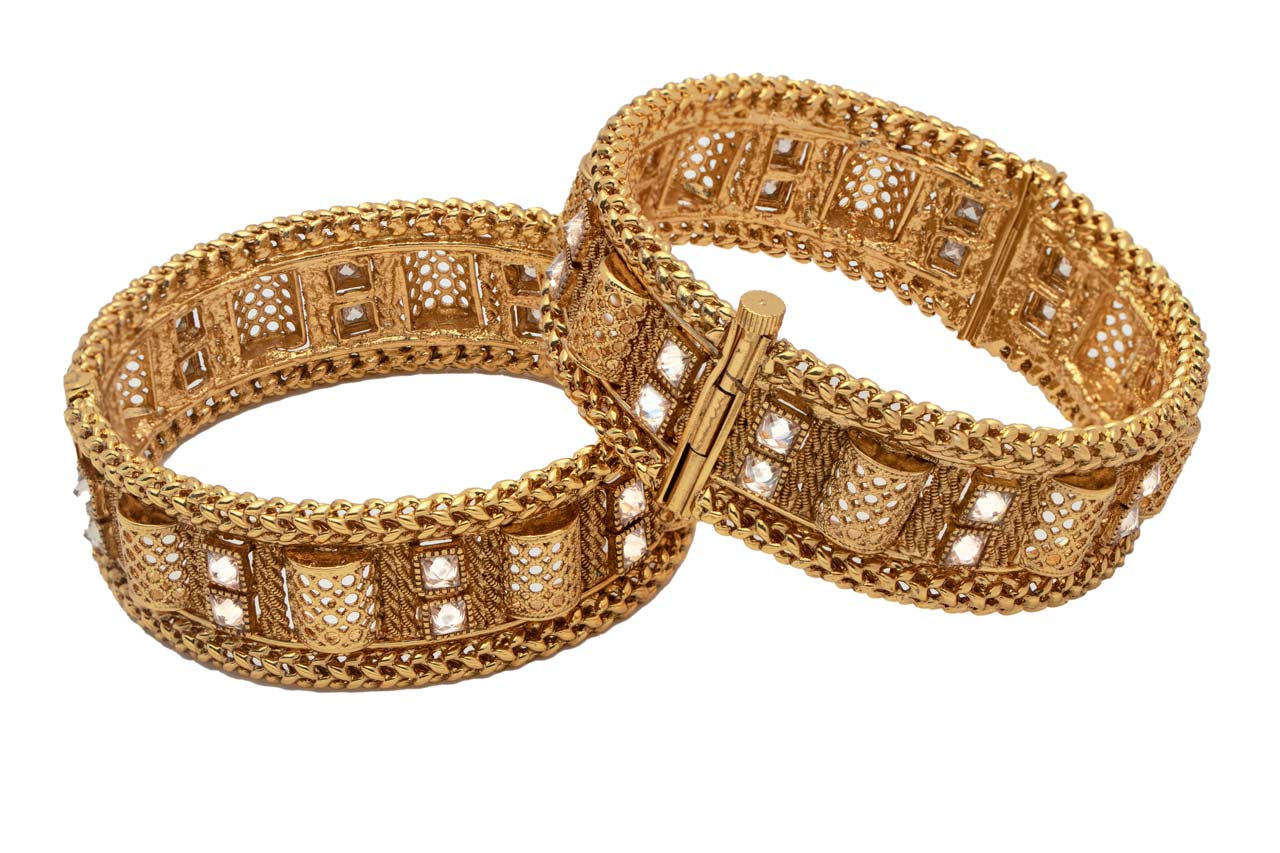 Net pattern bangles