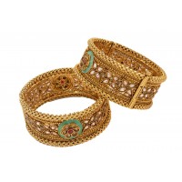 Golden green pattern bangles