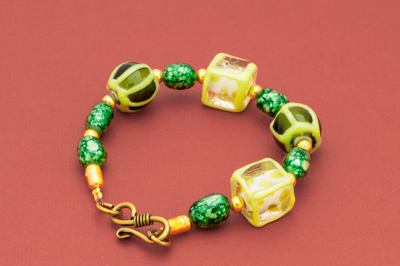 Deep Green Shade Bracelet