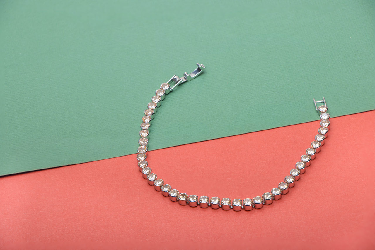 Cubic Zirconia Adorned bracelet 