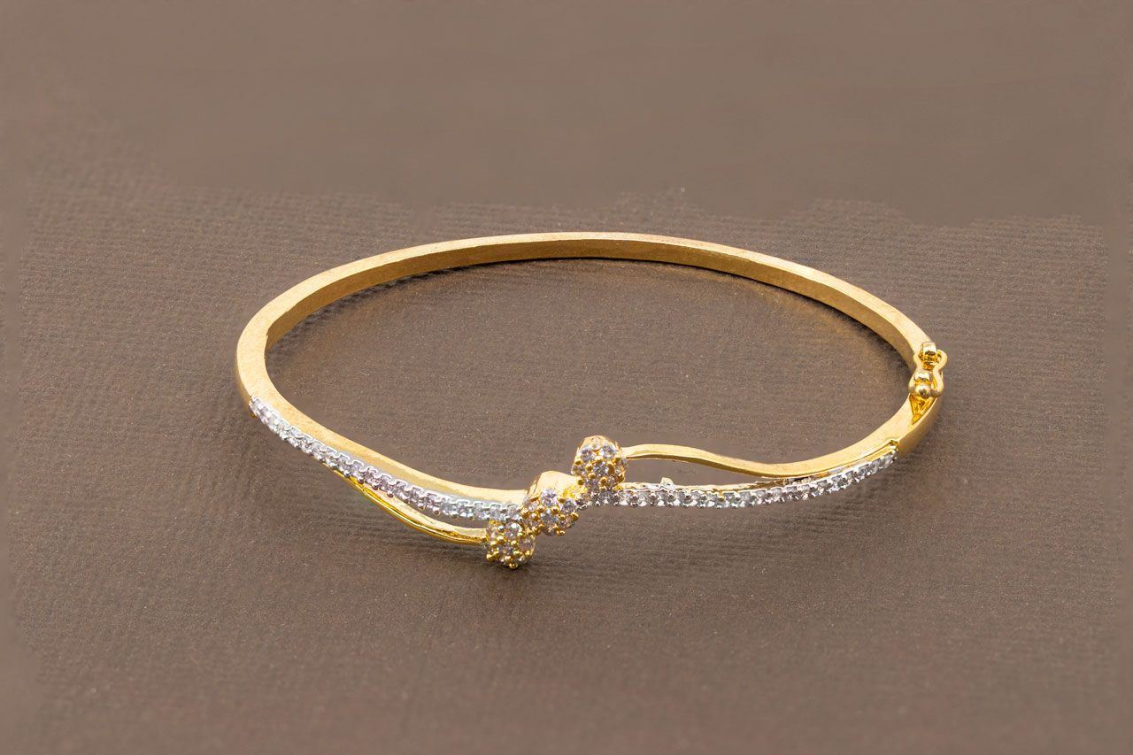  American diamond bracelet 