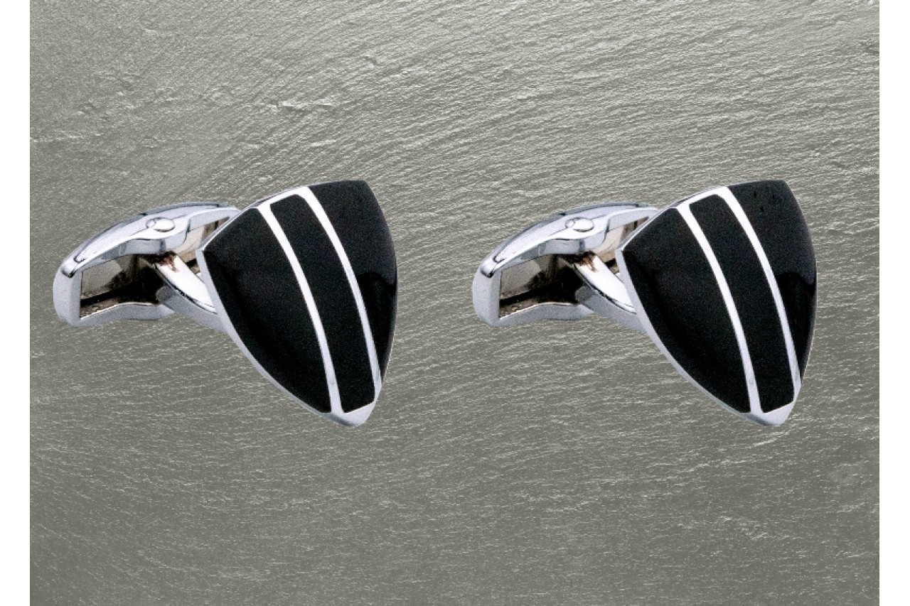 Triangle shape cufflinks
