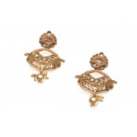 Antique golden color earring