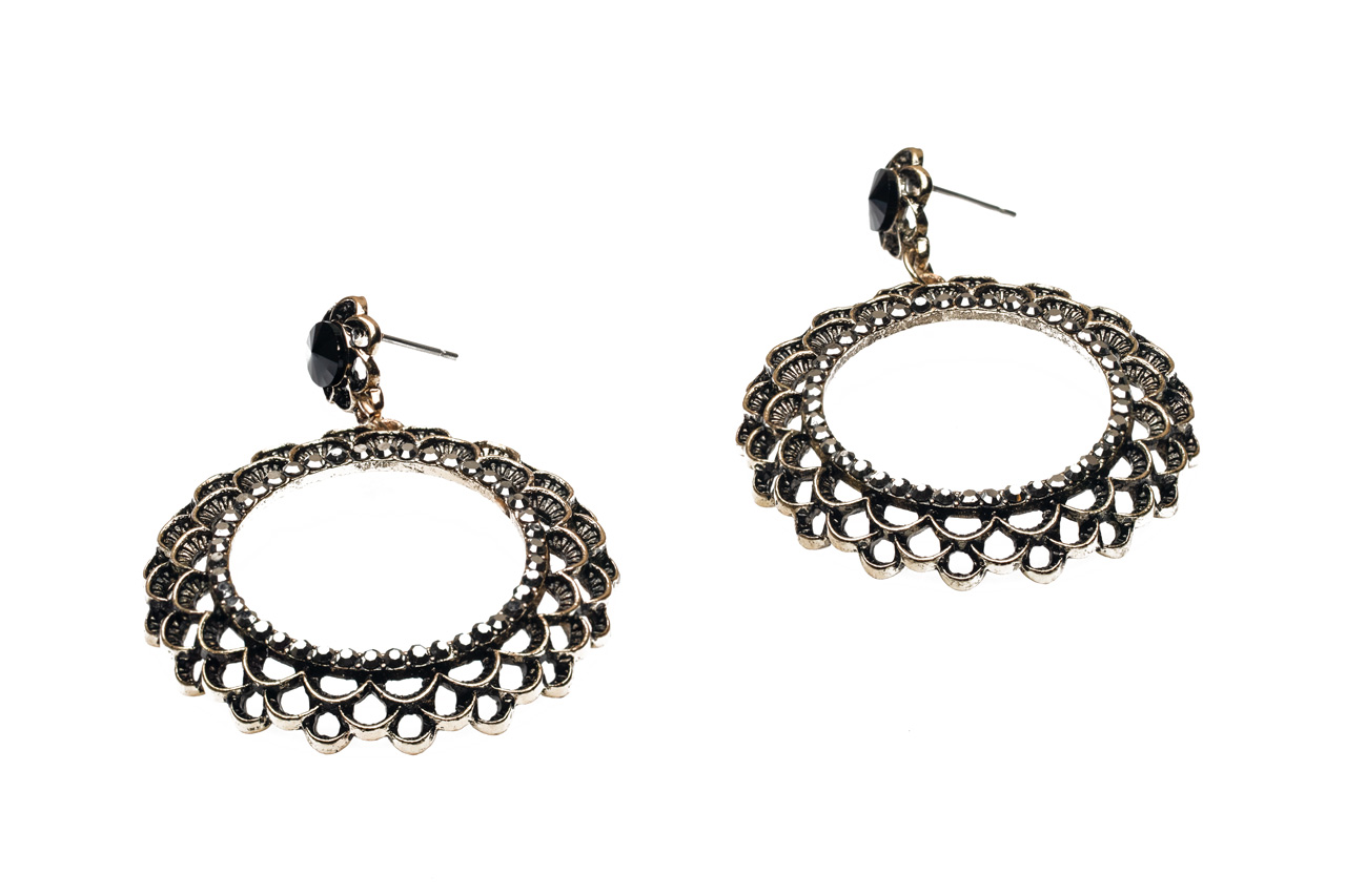 Black Round Earring