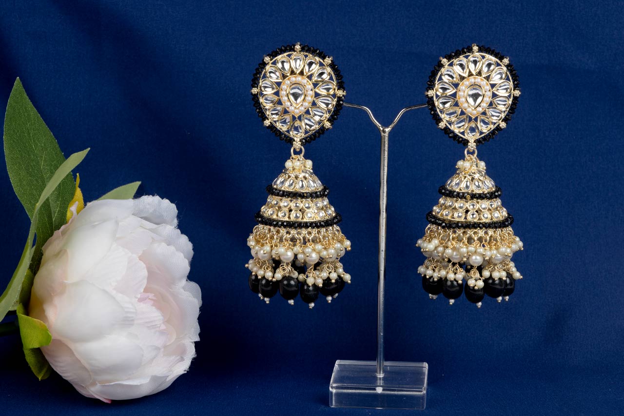 Amazing Heavy Kundan jhumki