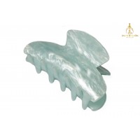 Shiny oversized hair claws