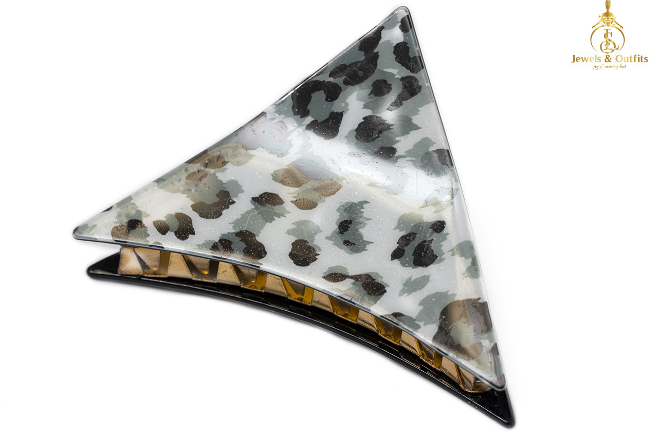 Leopard pattern oversized hair claws