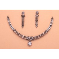 Stylish AD necklace