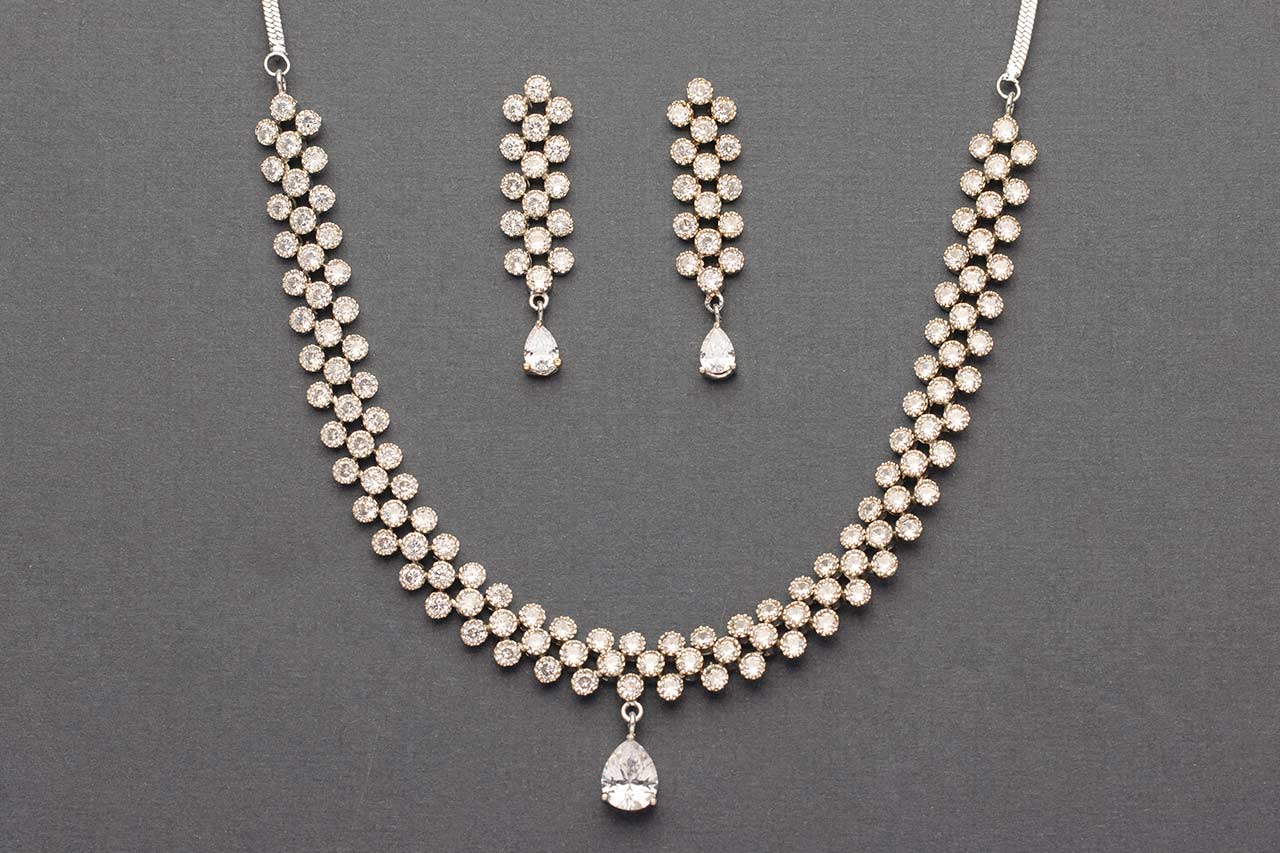 Luxury Silver Plated AD necklace 