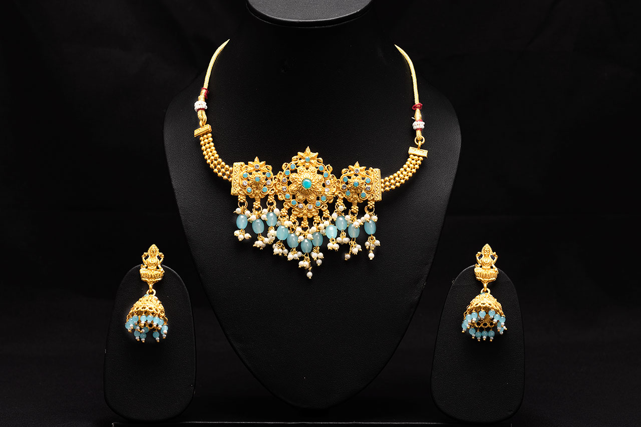Temple necklace (3 Colours)