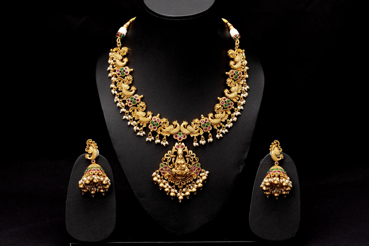 Premium temple jewellery 