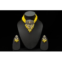 Alluring Choker (3 colours)