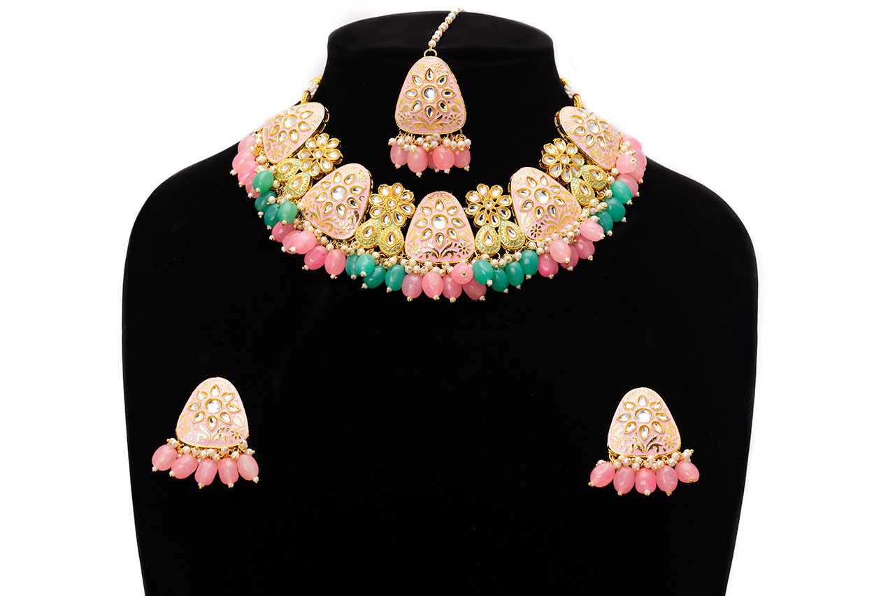 Lavish Premium Quality Necklace