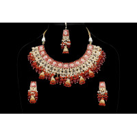 Alluring Red Rich Kundan Necklace 