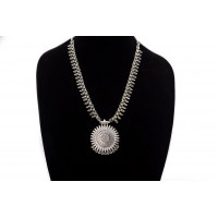 Round Pattern Pendent