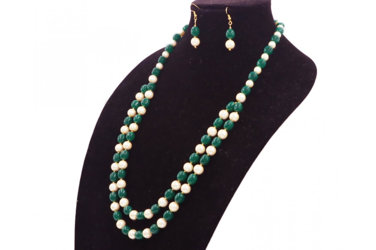 Glass pearl bead Necklace