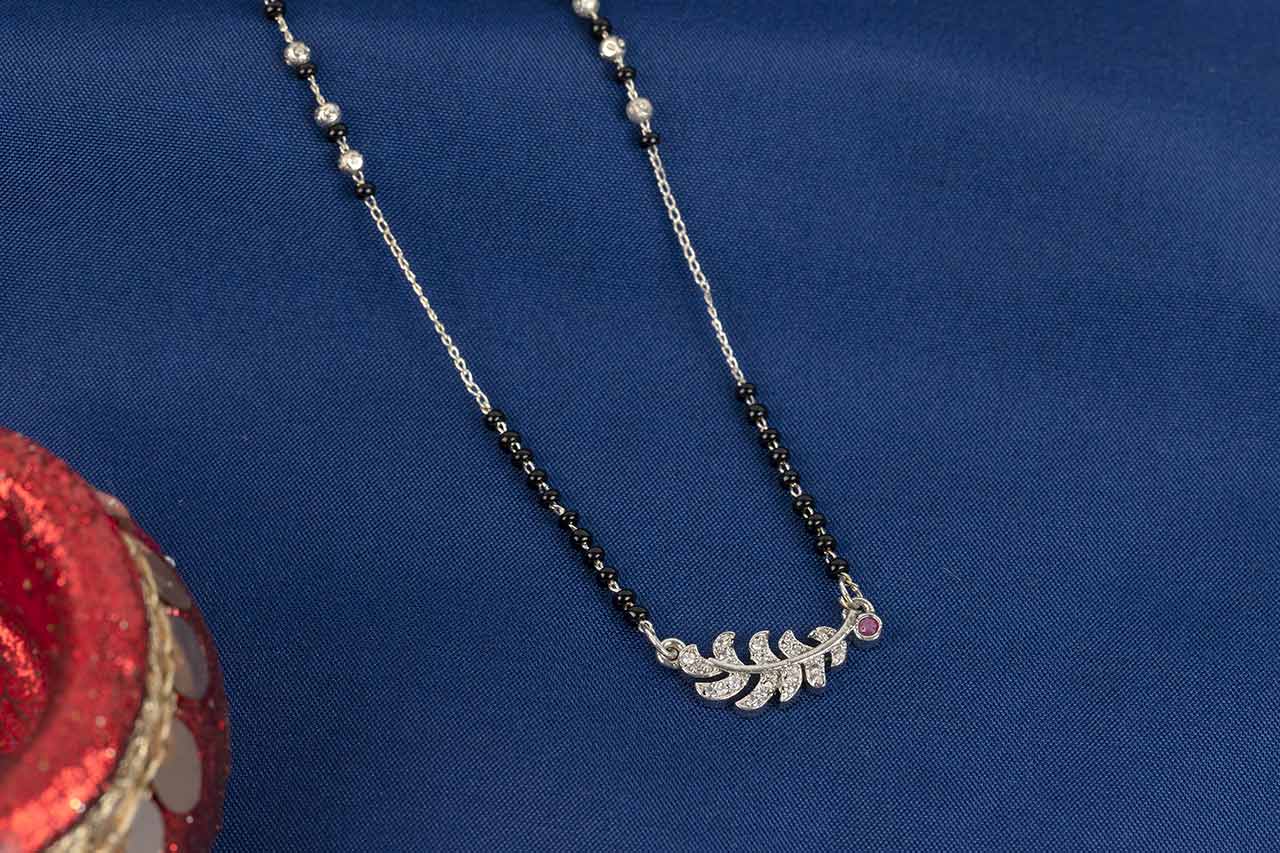 Leaf pattern Work Mangalsutra