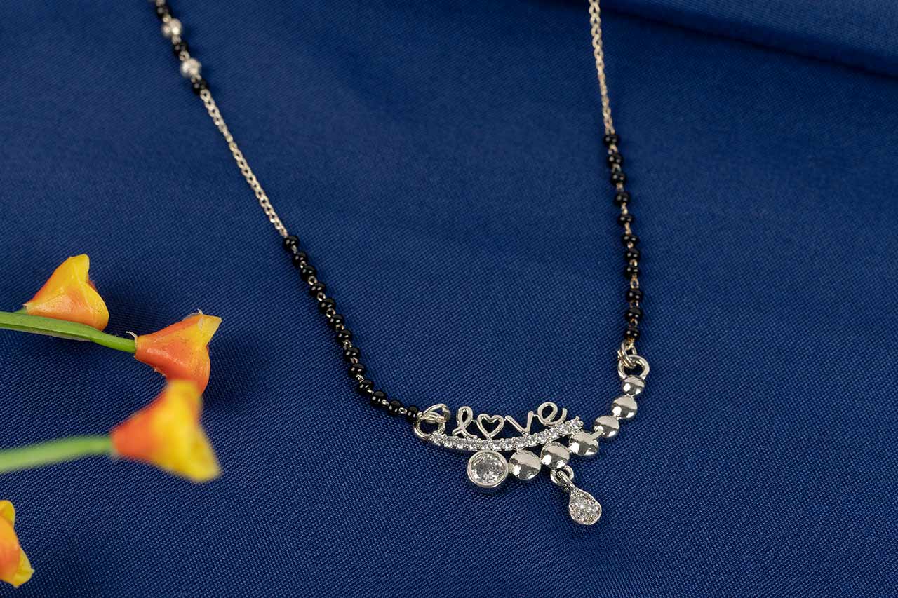 Astonishing Love sign Mangalsutra