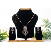 Royal Look AD pendant set