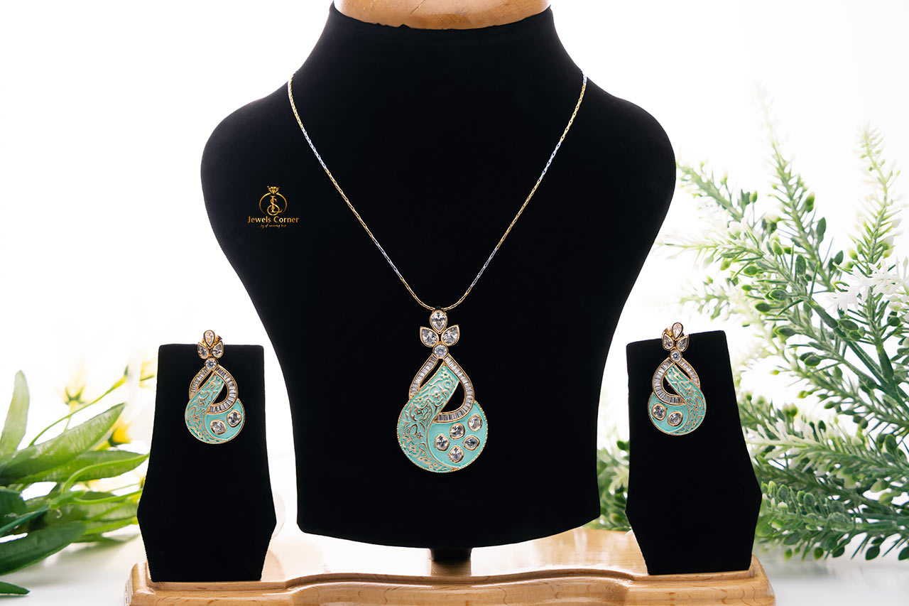 Unique Minakari pendant set
