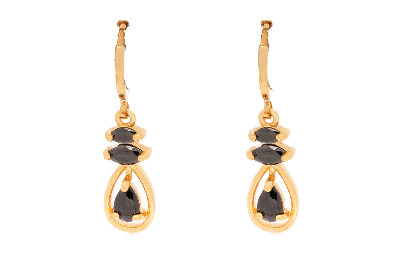 Black drop studs