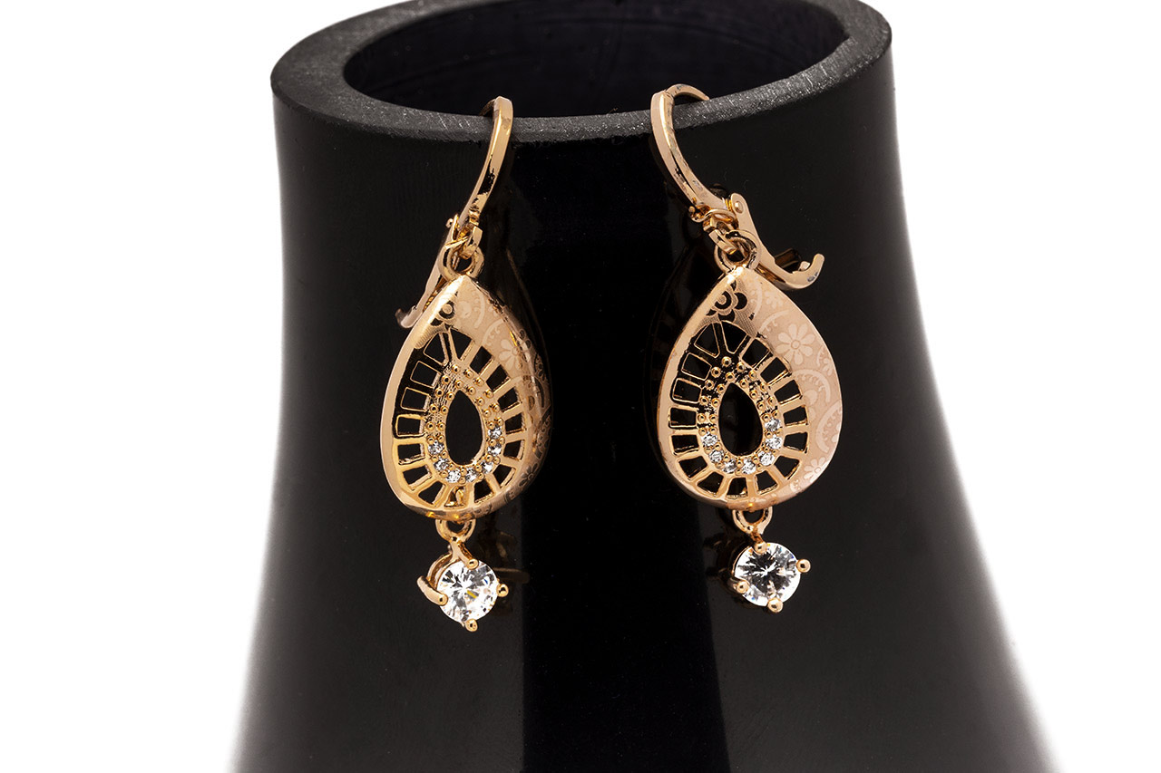 Tear drop pattern AD Clip on