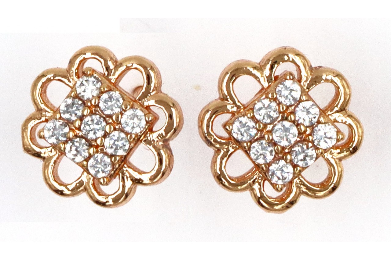 CZ flower pattern studs