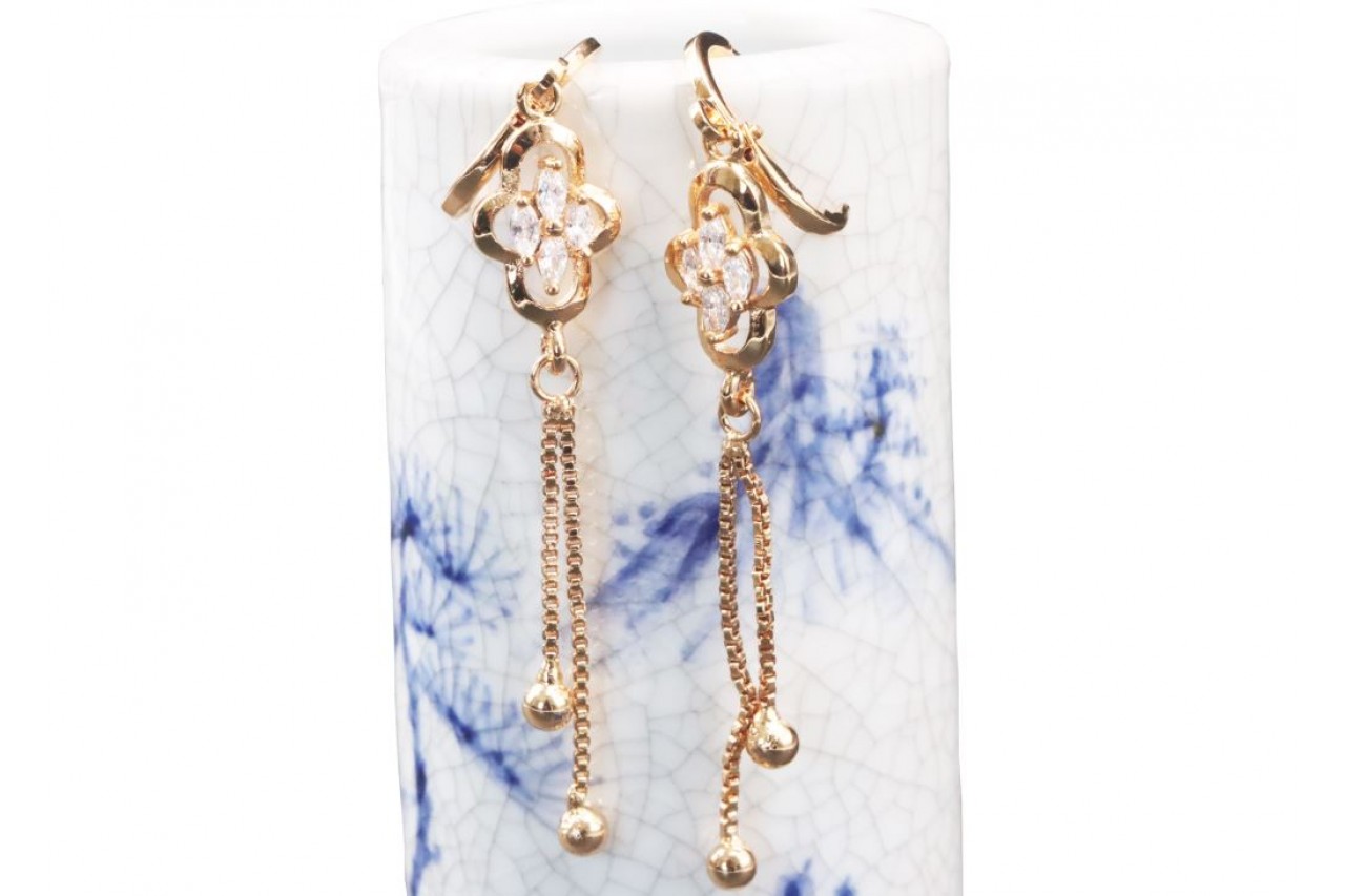 Tassel drop with CZ work